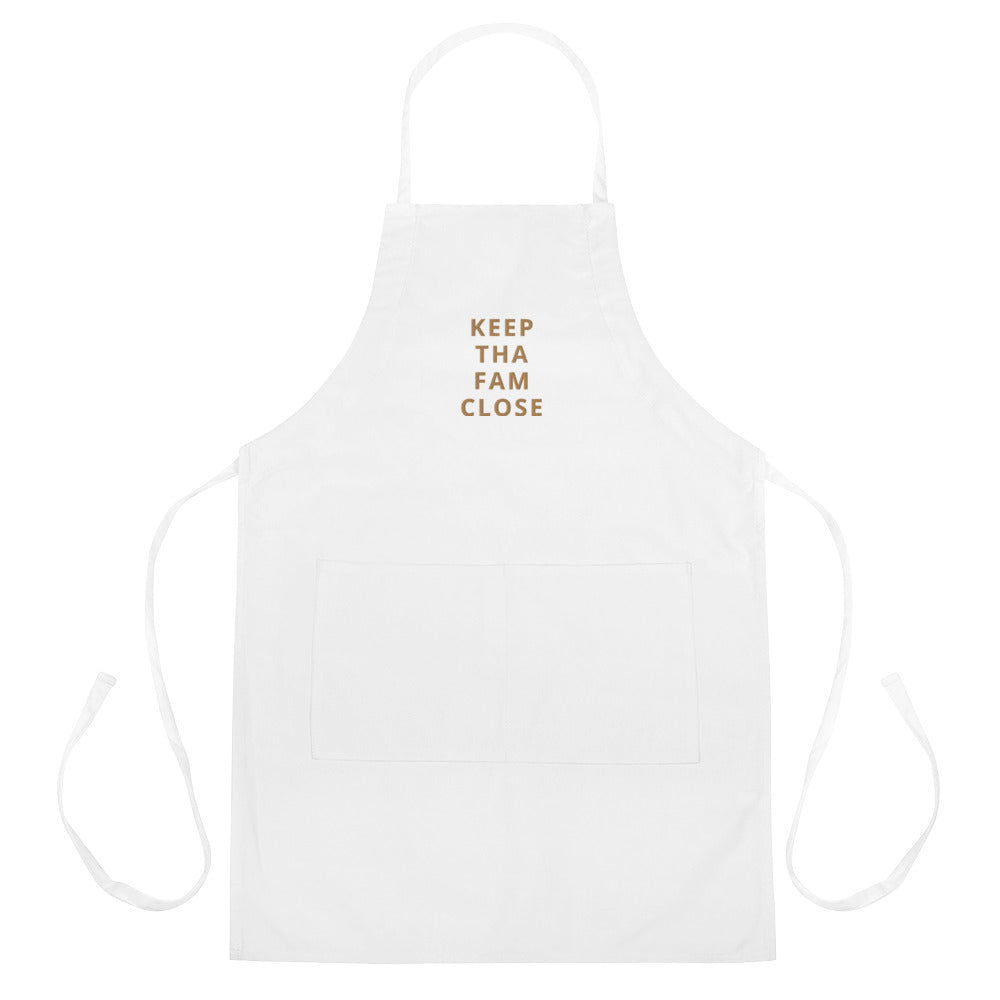 'KEEP THA FAM CLOSE' Apron - Hetepu